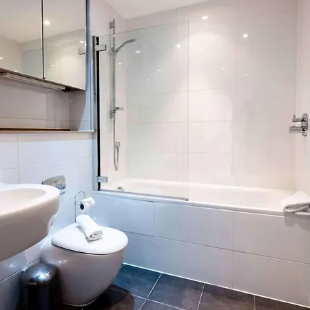 Two Bedroom Flat With Parking In Deanery Road Bristol